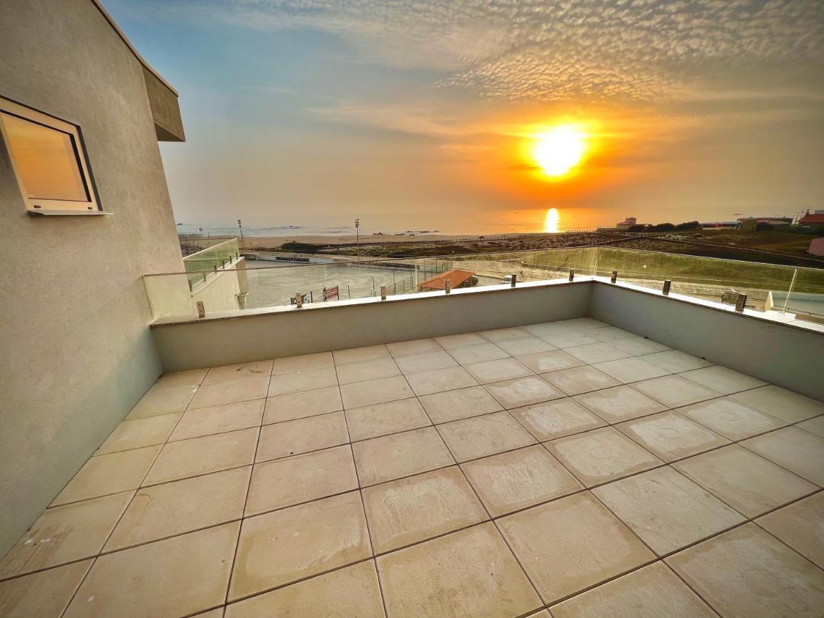 Povoa De Varzim-Sleeps4-Beachfront-Ac-Parking Eksteriør billede